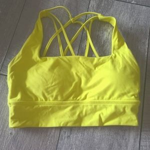 Buffbunny revolution sports bra